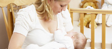 breastfeeding or bottle fed